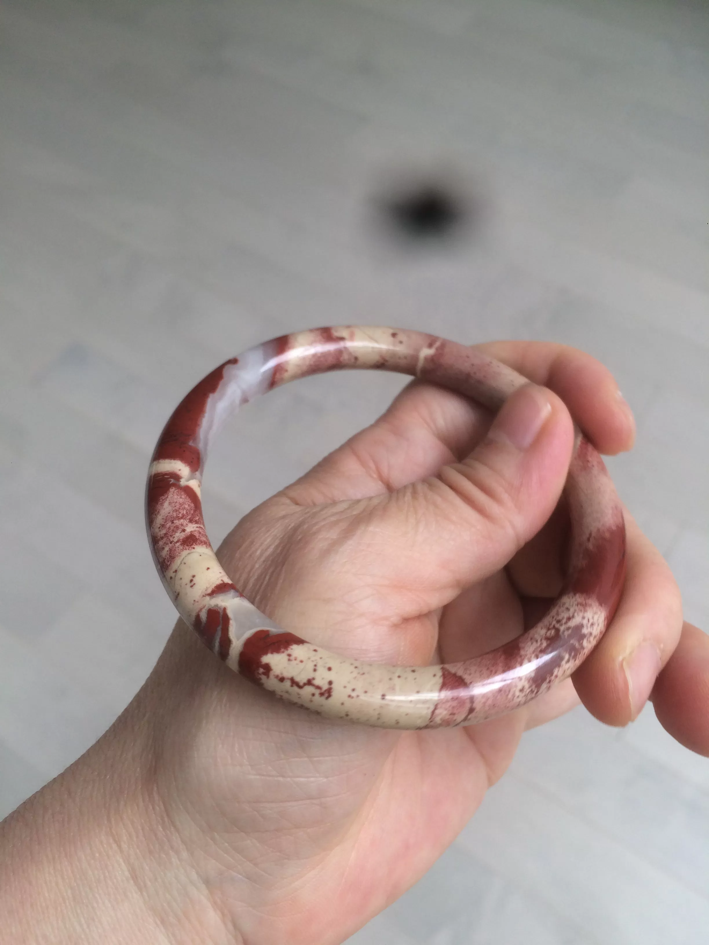 60.5mm 100% natural red/pink slim round cut red jasper stone bangle XY87