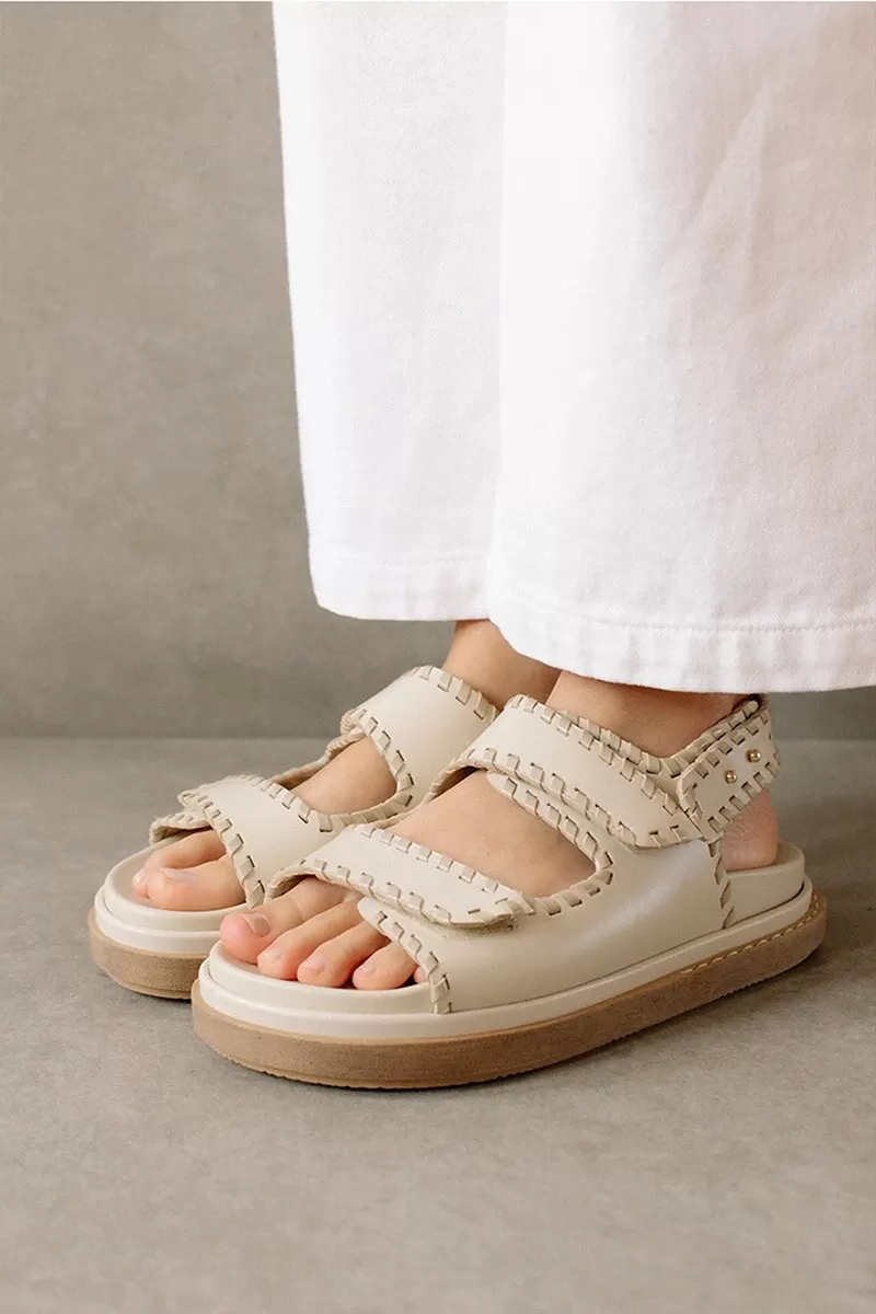 BARREL CREAM STONE BEIGE LEATHER SANDALS- CREAM STONE BEIGE