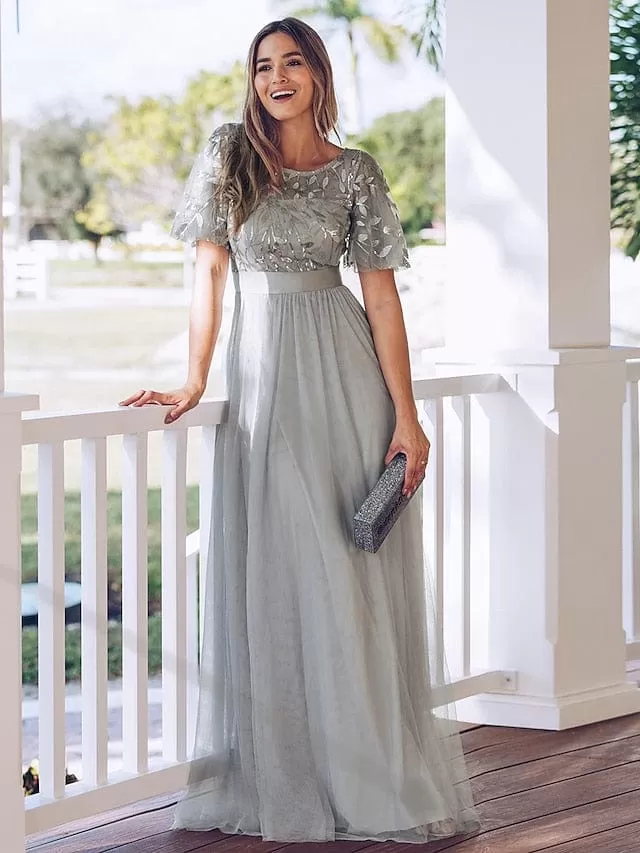 Elegant Maxi Dress with Short Sleeves in Various Colors