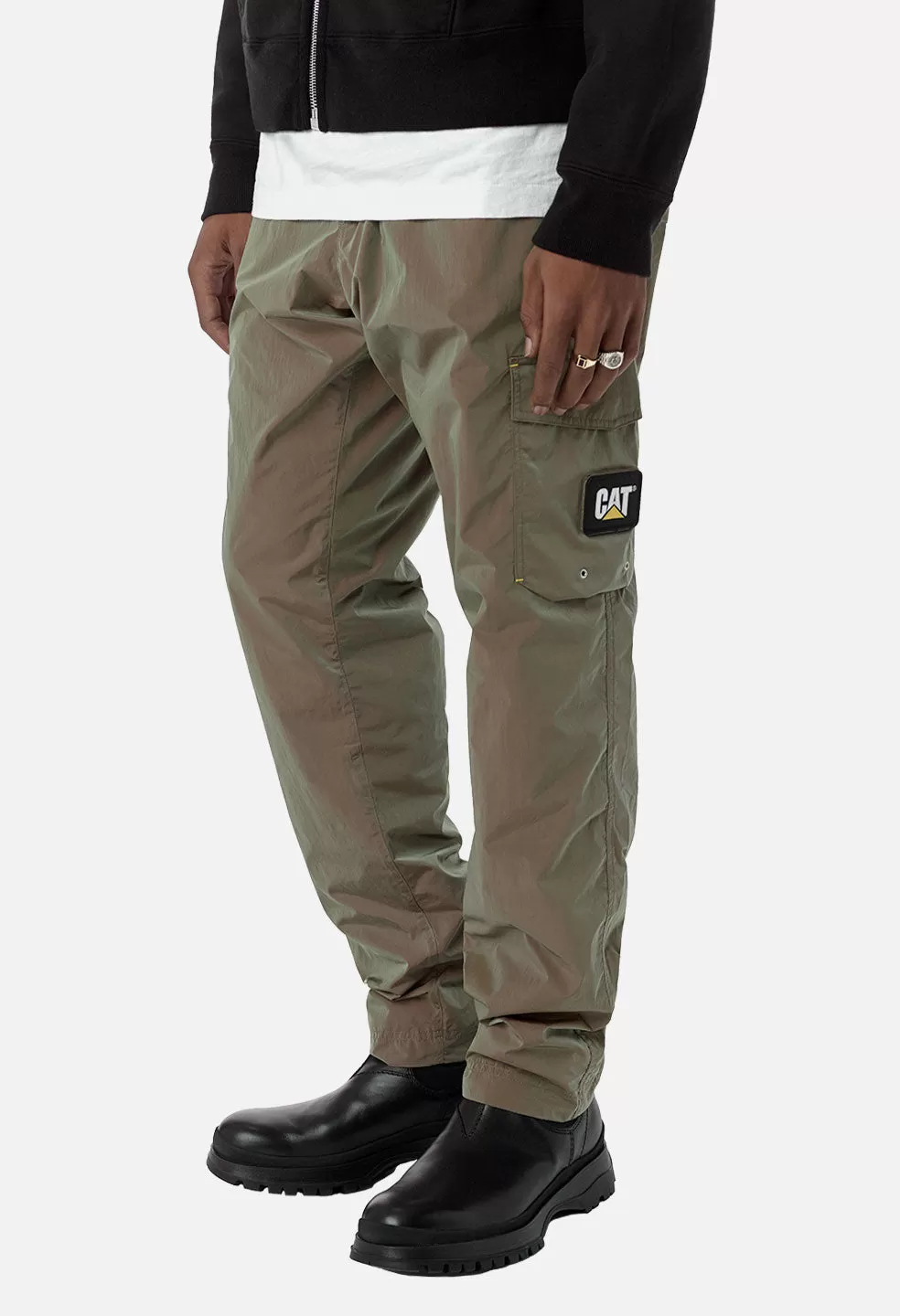 JE X CAT Iridescent Cargo Pant / Olive