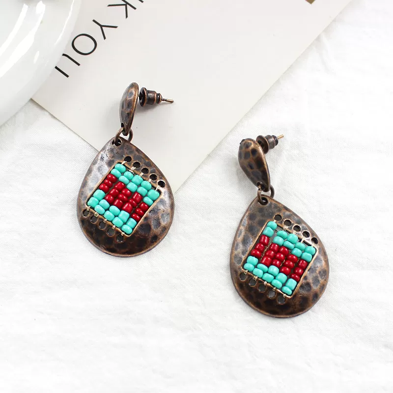 Retro Water Droped Beads Earring - 2 Colors