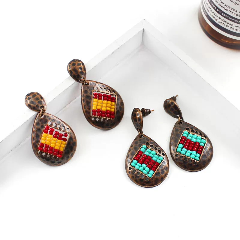 Retro Water Droped Beads Earring - 2 Colors