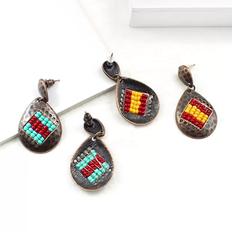 Retro Water Droped Beads Earring - 2 Colors