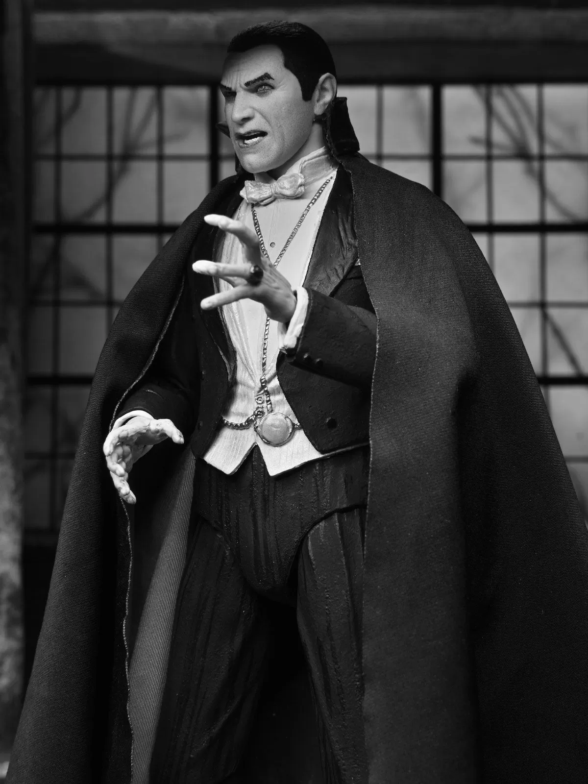 Ultimate Dracula (Carfax Abbey) - 7 Action Figure - Universal Monsters - NECA Collectibles